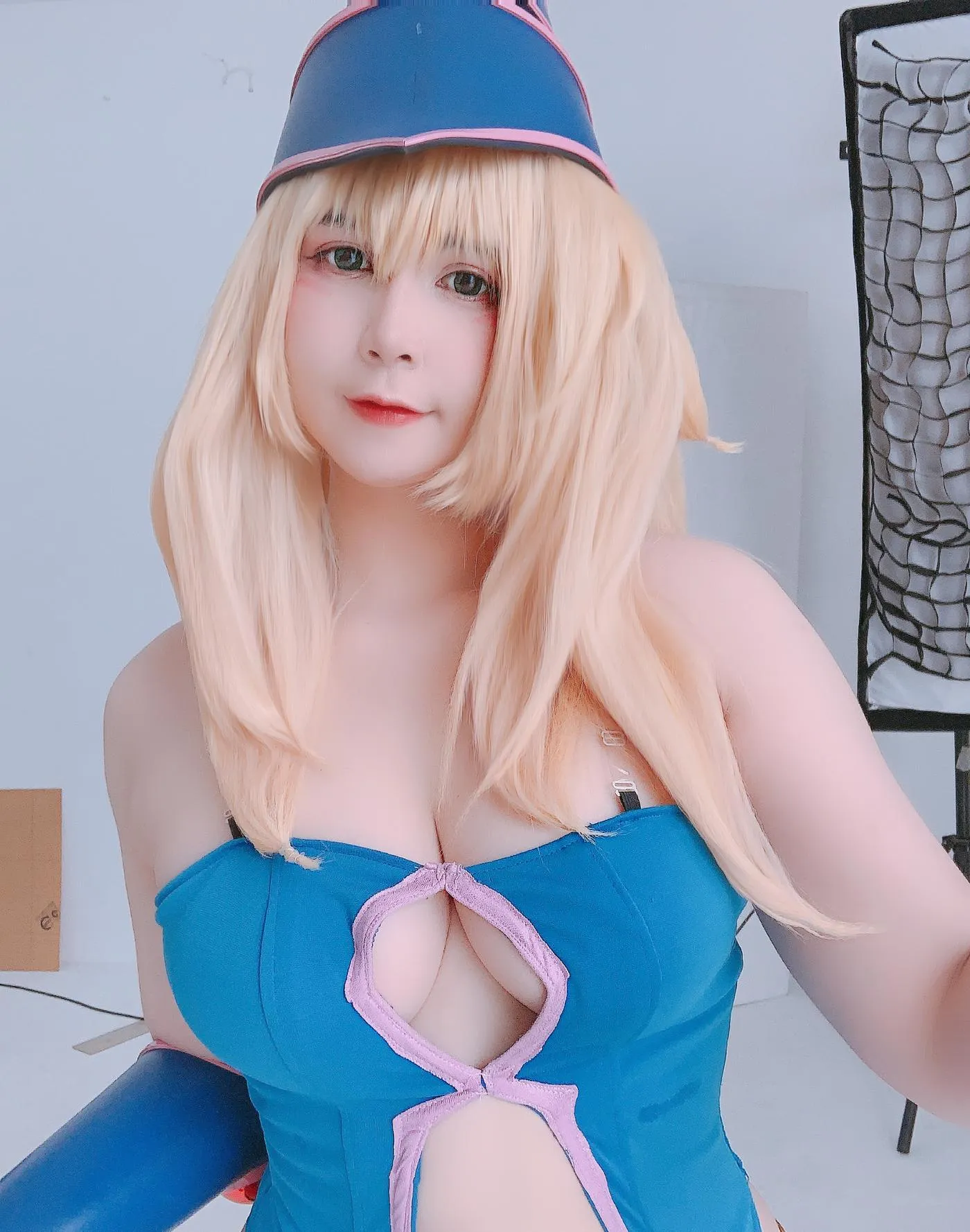 Uy Uy – NO.16 -Dark Magicial Girl [63P]插图